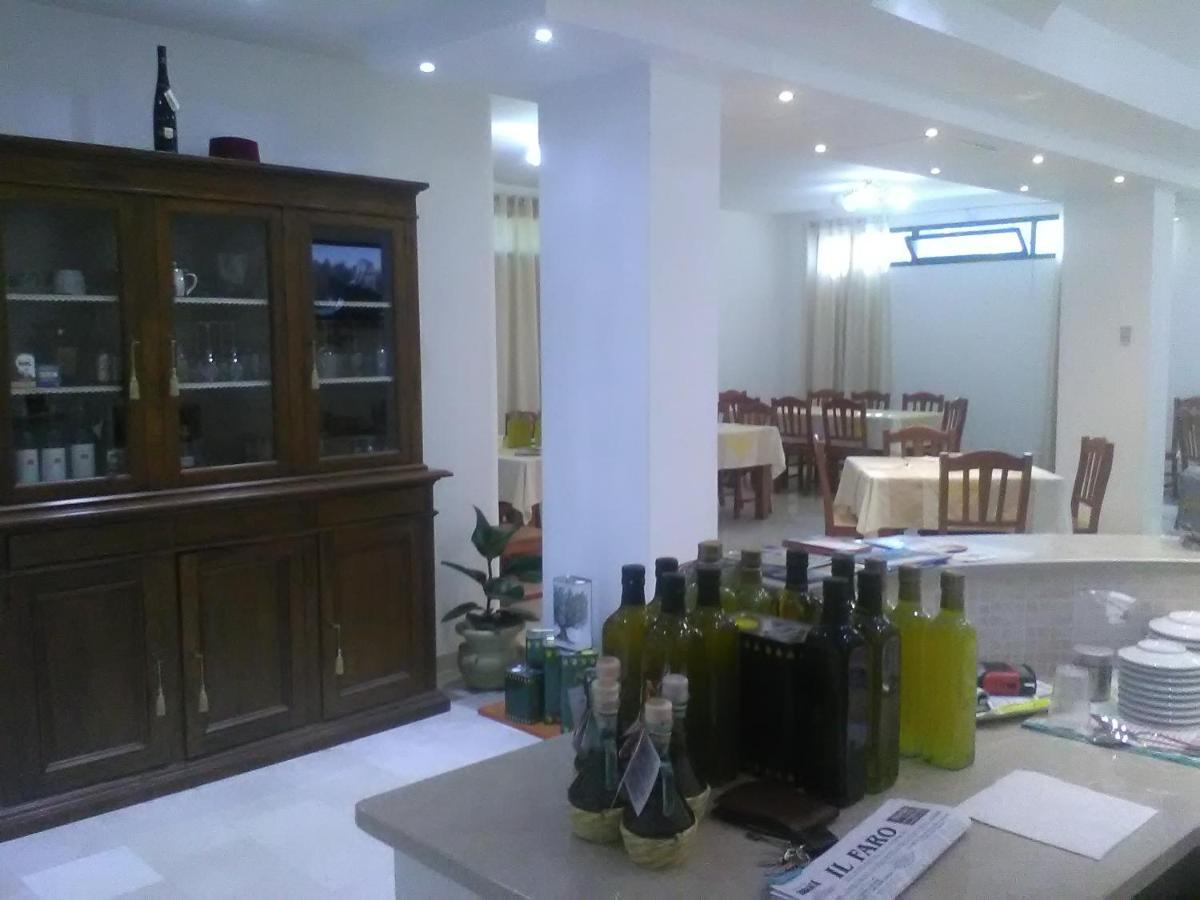 Borgo Cerasa Bed & Breakfast Весте Екстериор снимка