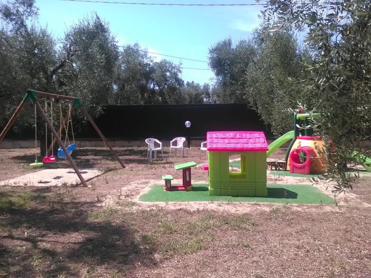 Borgo Cerasa Bed & Breakfast Весте Екстериор снимка