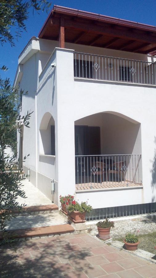 Borgo Cerasa Bed & Breakfast Весте Екстериор снимка