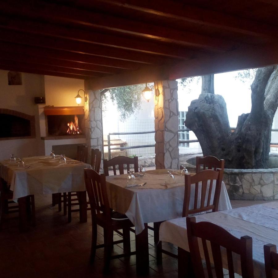 Borgo Cerasa Bed & Breakfast Весте Екстериор снимка